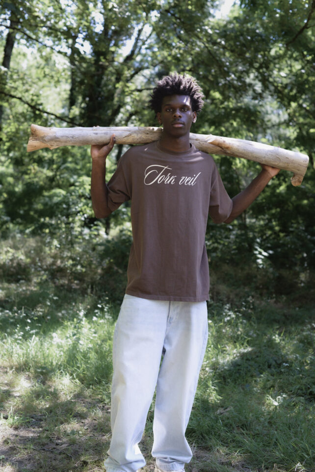 TEE SHIRT TORN VEIL
